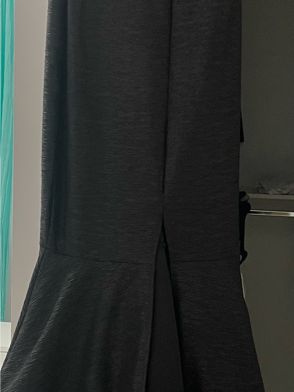 Symphony Black High-Low Flared Midi Skirt